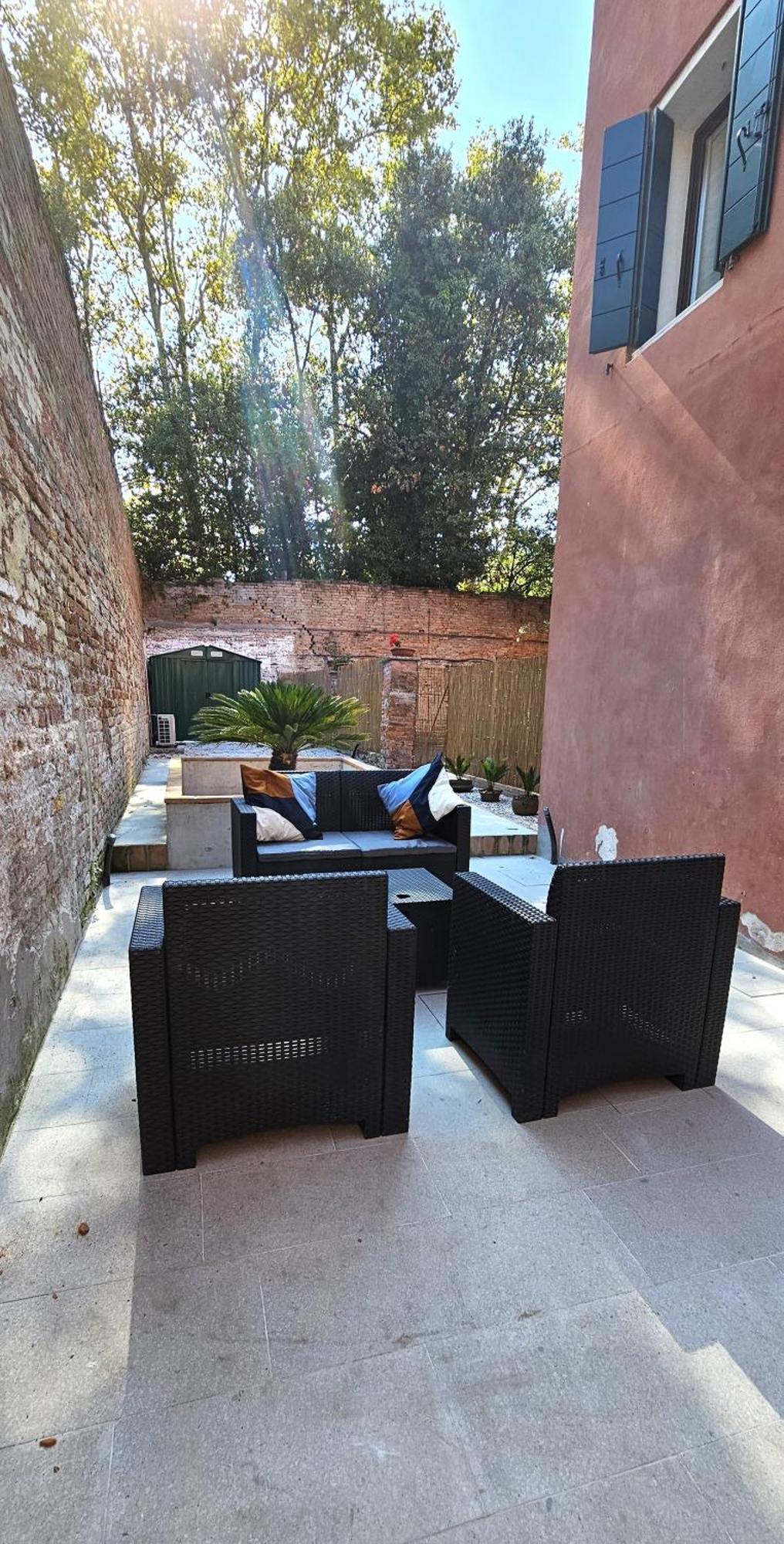 Small With Private Garden * Venedig