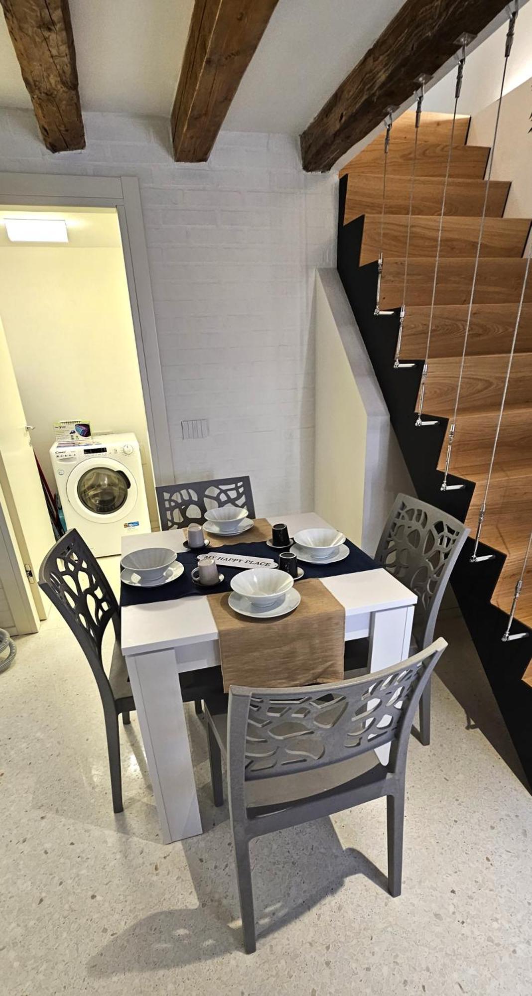 Small With Private Garden Venecia